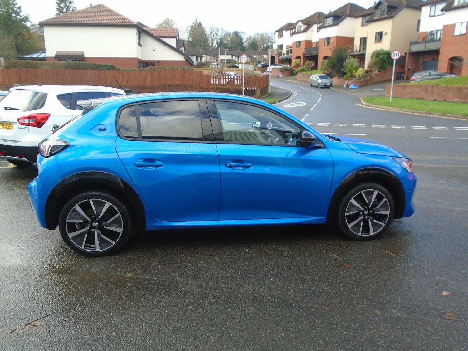 Used Peugeot 208 2020 for sale - 76899043: Photo 15