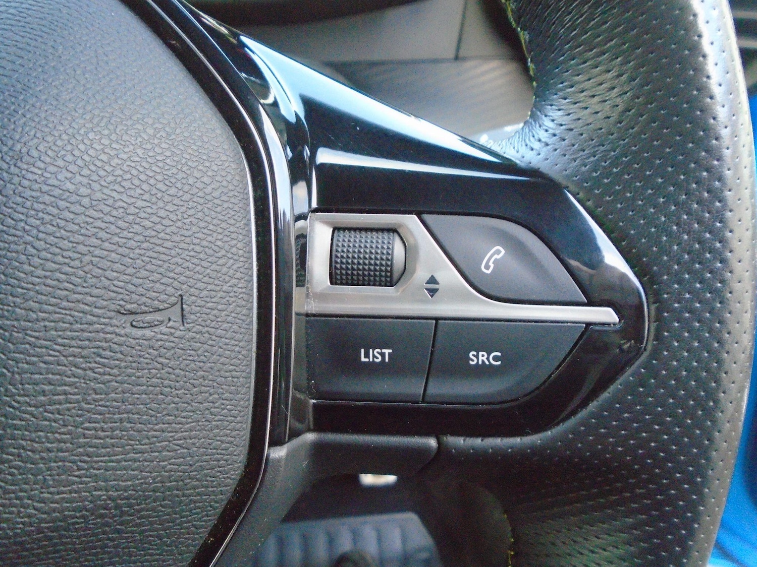 Used Peugeot 208 2020 for sale - 76899043: Photo 47