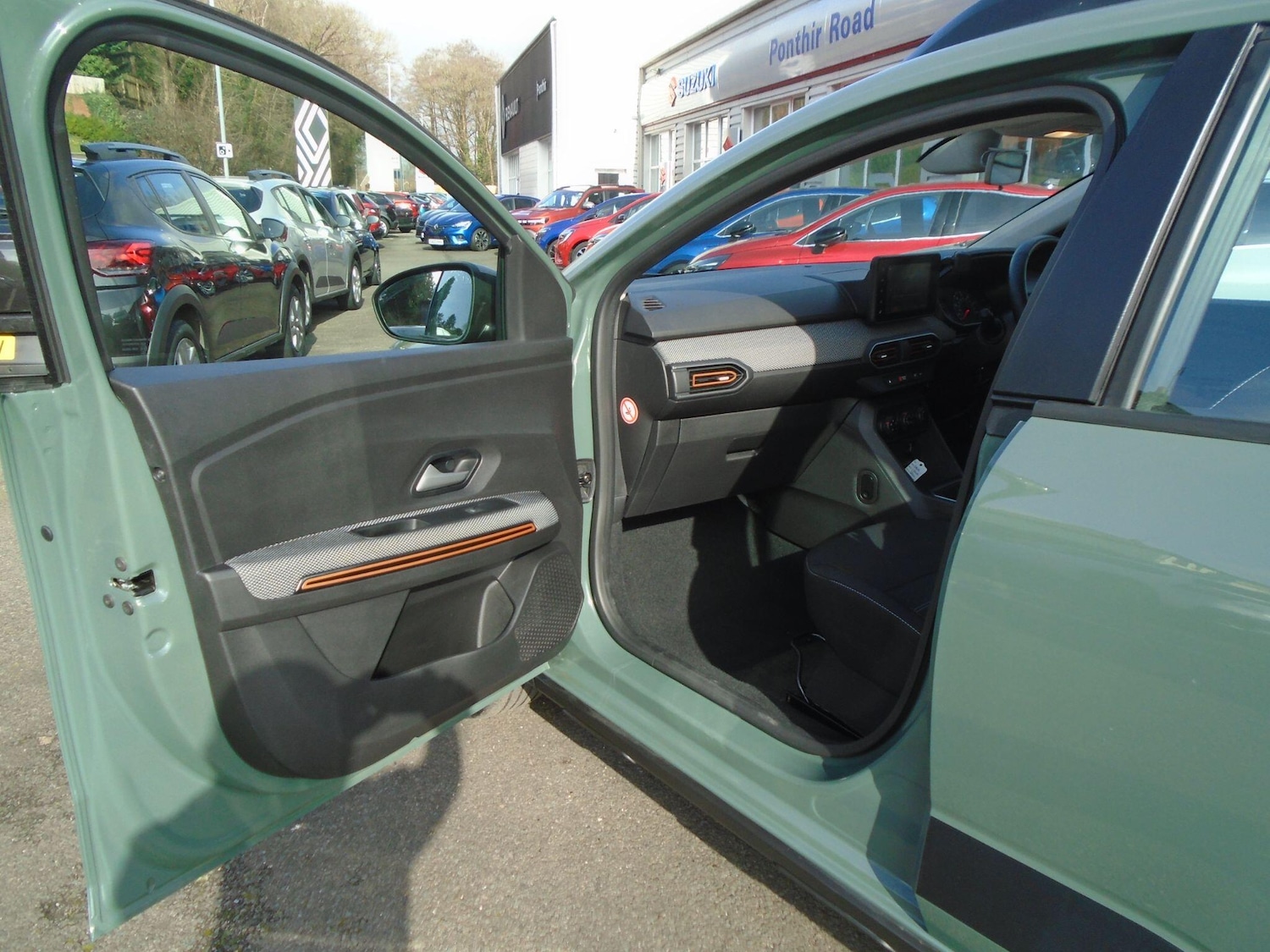 Used Dacia Sandero Stepway for sale - 77683052: Photo 26