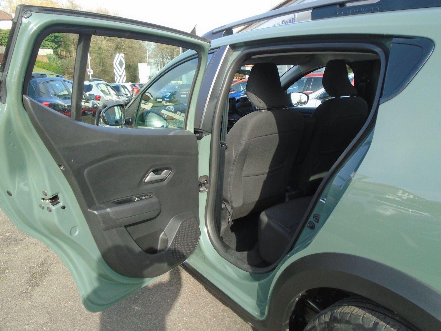 Used Dacia Sandero Stepway for sale - 77683052: Photo 30