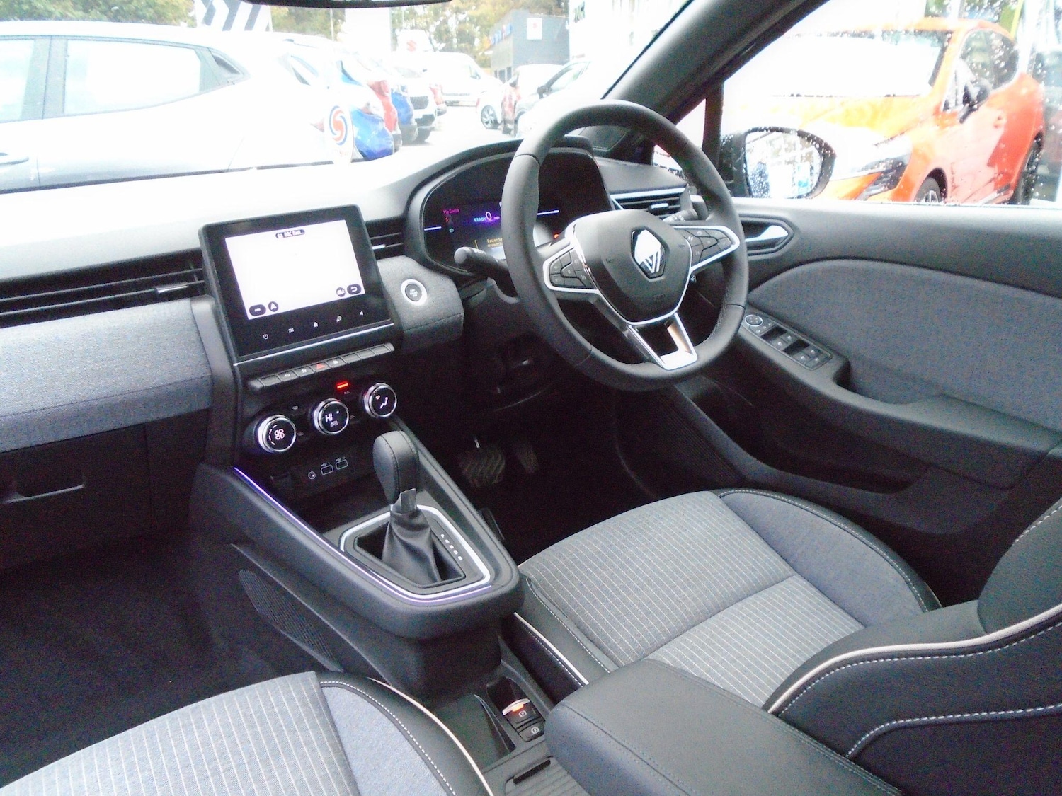 Used Renault Clio 2024 for sale - 76473002: Photo 27