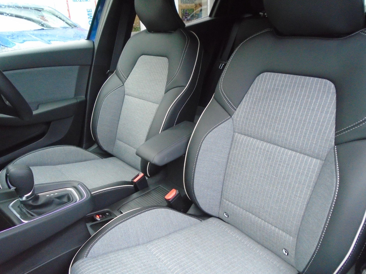 Used Renault Clio 2024 for sale - 76473002: Photo 29