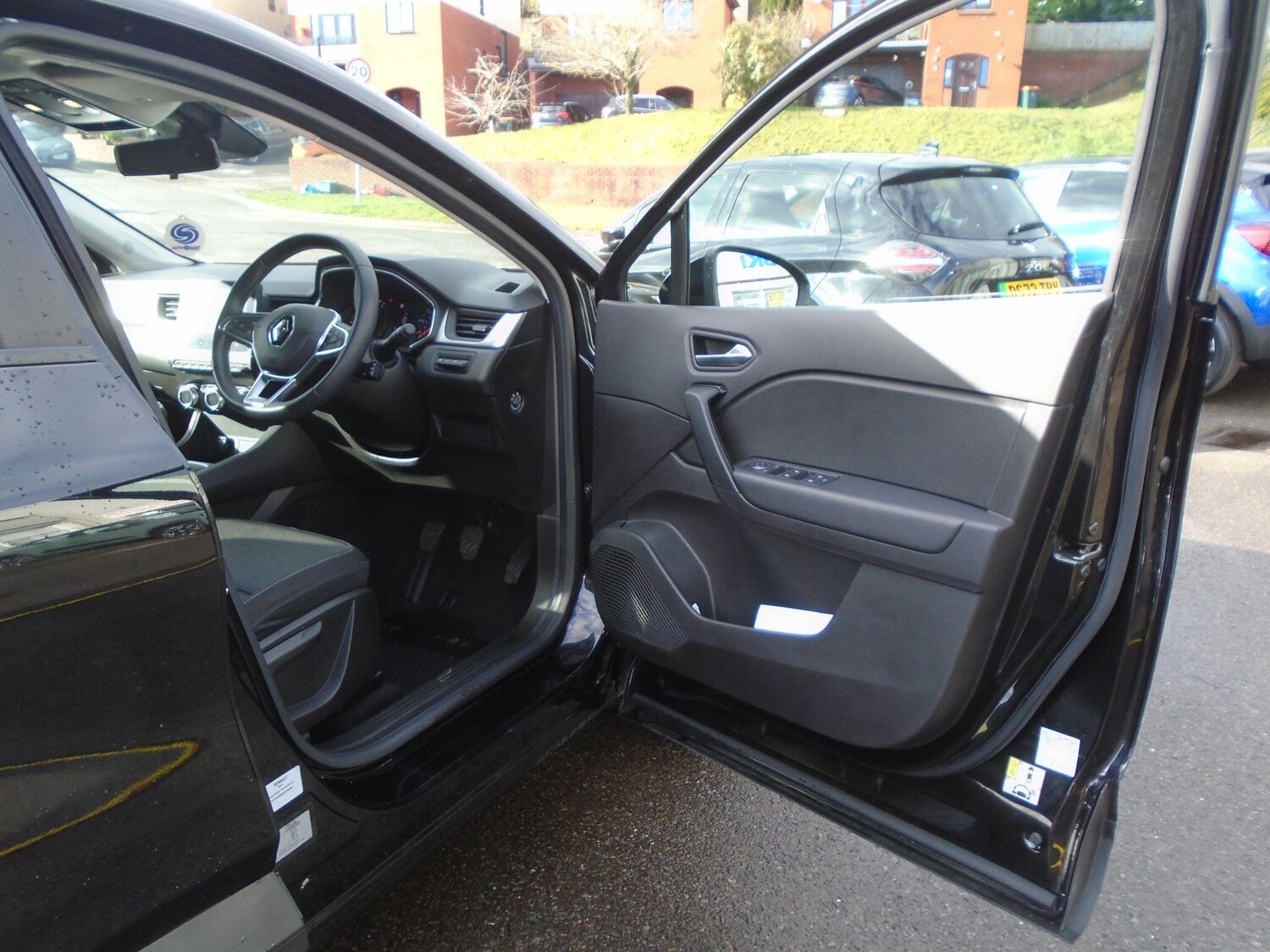 Used Renault Captur 2022 for sale - 77440172: Photo 18