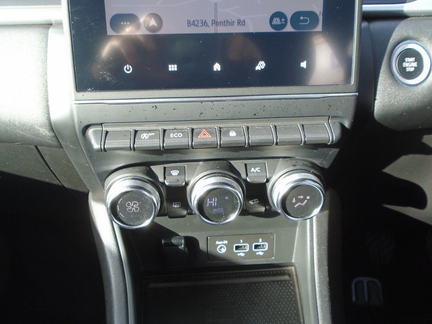 Used Renault Captur 2022 for sale - 77440172: Photo 37