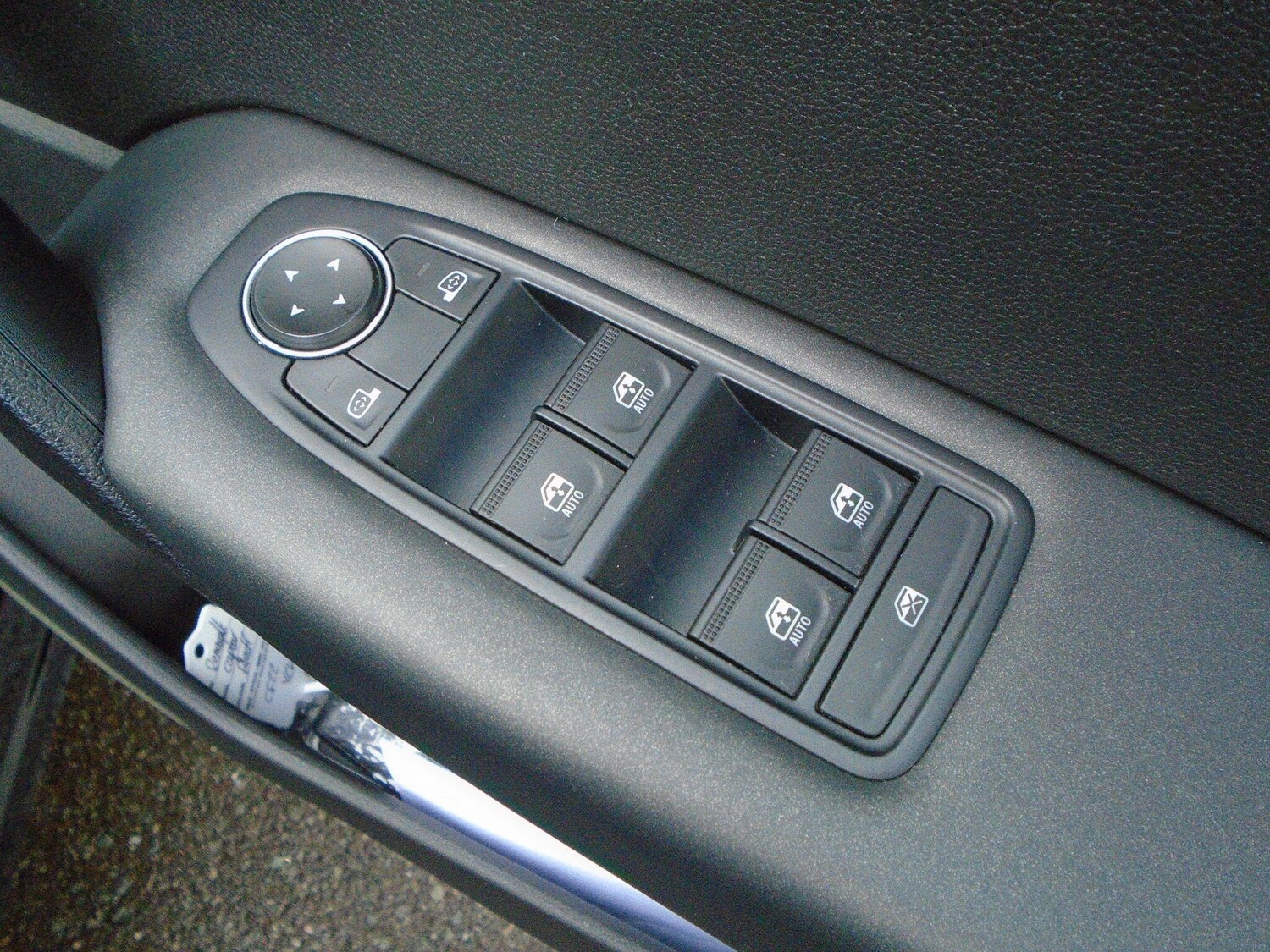 Used Renault Captur 2022 for sale - 77440172: Photo 40