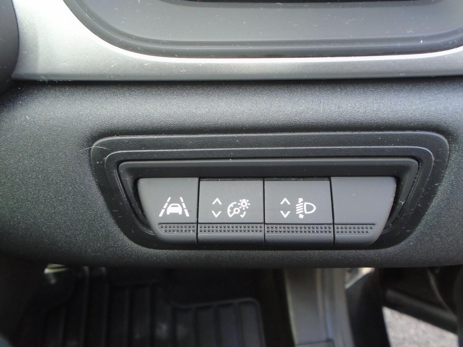 Used Renault Captur 2022 for sale - 77440172: Photo 41