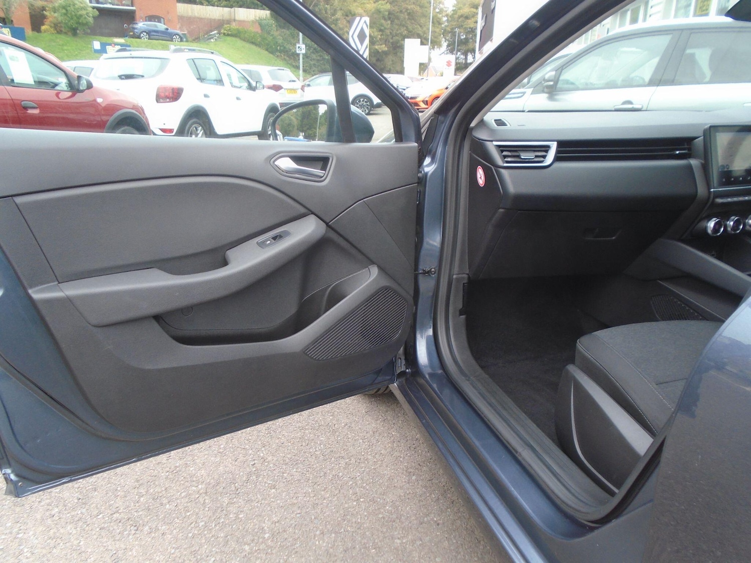 Used Renault Clio 2022 for sale - 76996791: Photo 26