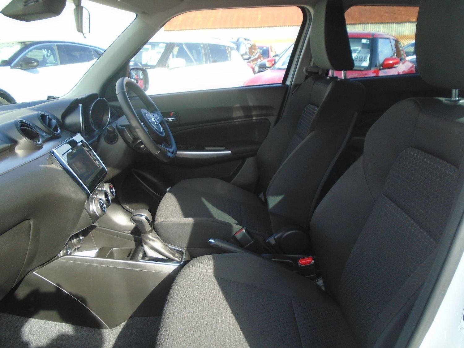 Used Suzuki Swift 2023 for sale - 76136079: Photo 27