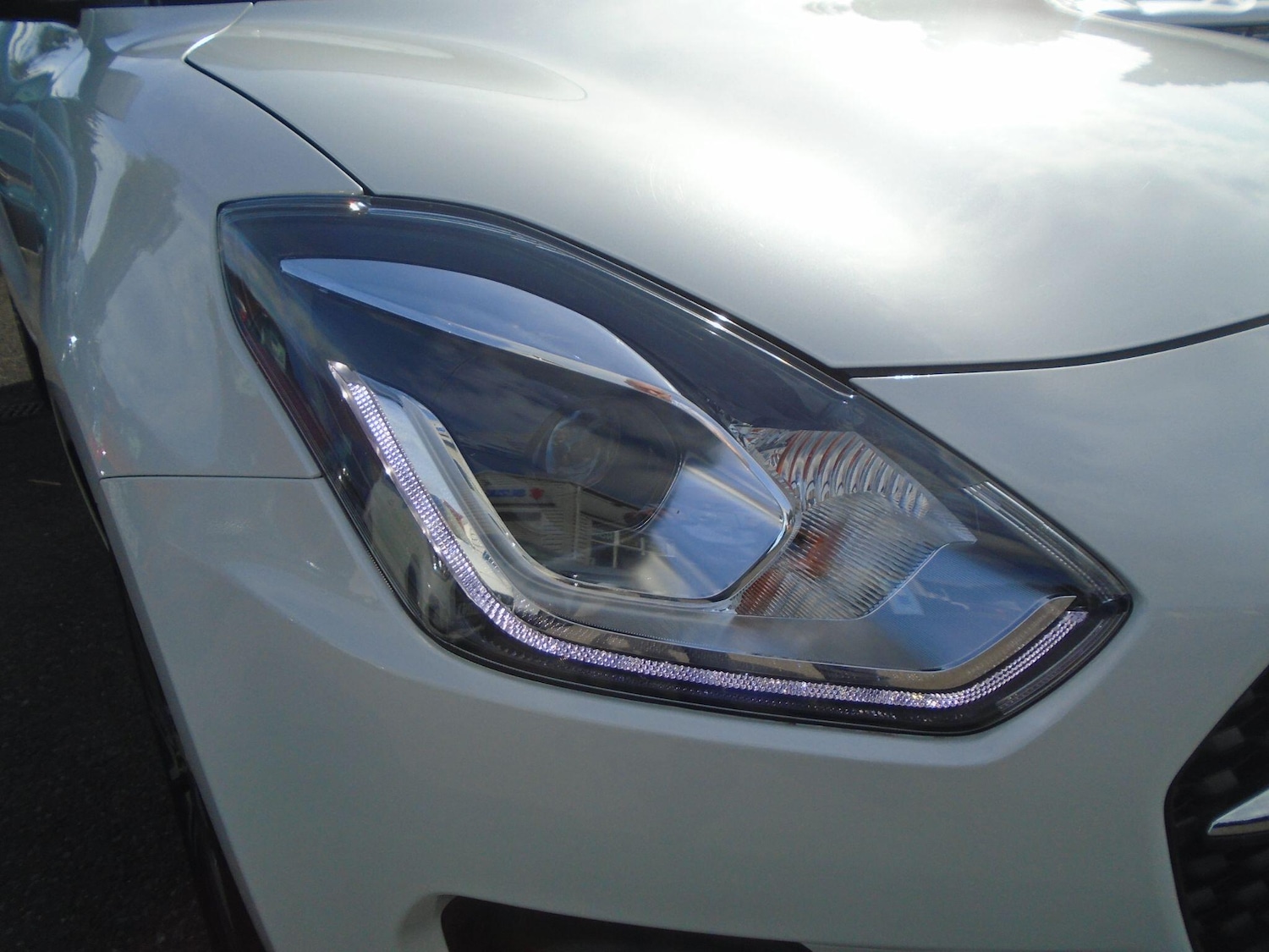 Used Suzuki Swift 2023 for sale - 76136079: Photo 5