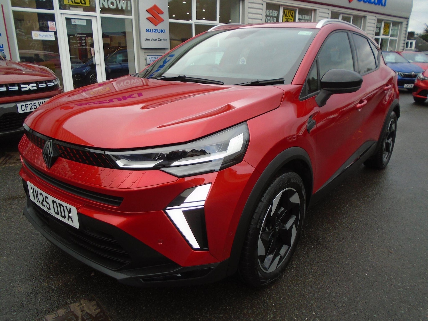 Used Renault Captur 2025 for sale - 77612348: Photo 2