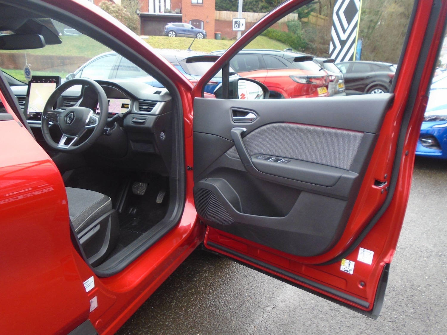 Used Renault Captur 2025 for sale - 77612348: Photo 21