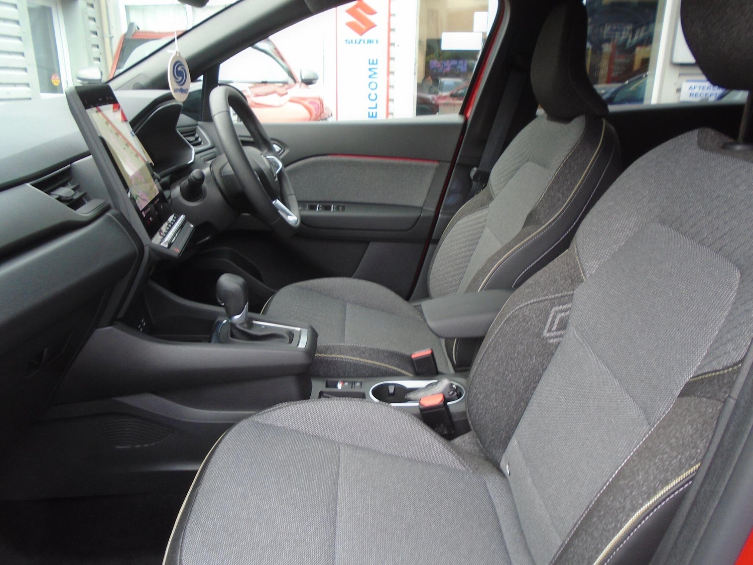 Used Renault Captur 2025 for sale - 77612348: Photo 30