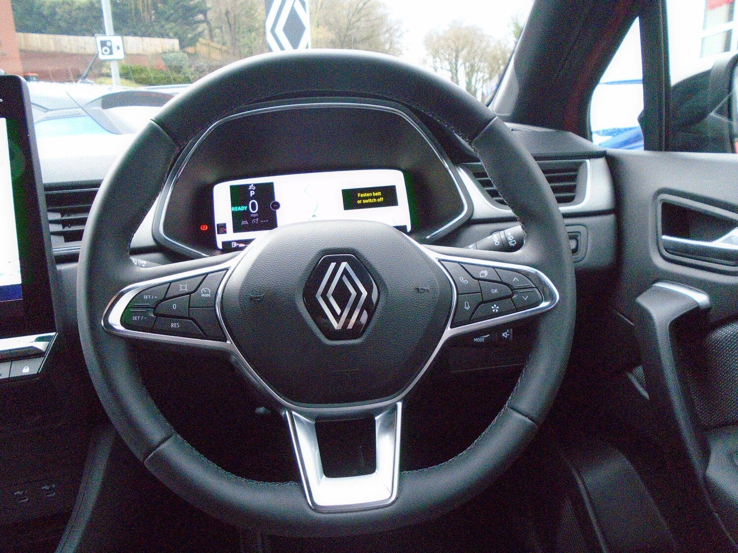 Used Renault Captur 2025 for sale - 77612348: Photo 36