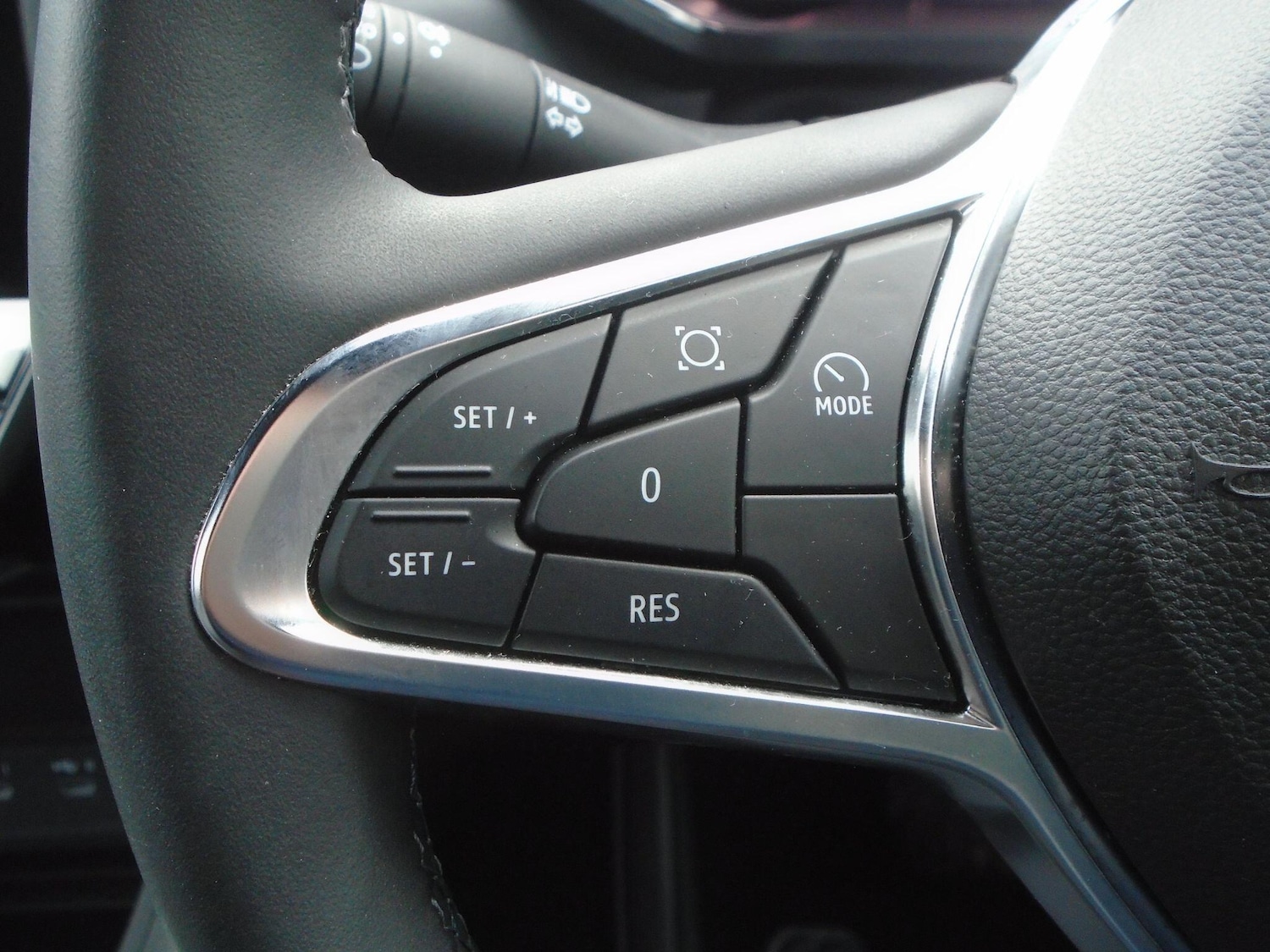 Used Renault Captur 2025 for sale - 77612348: Photo 50