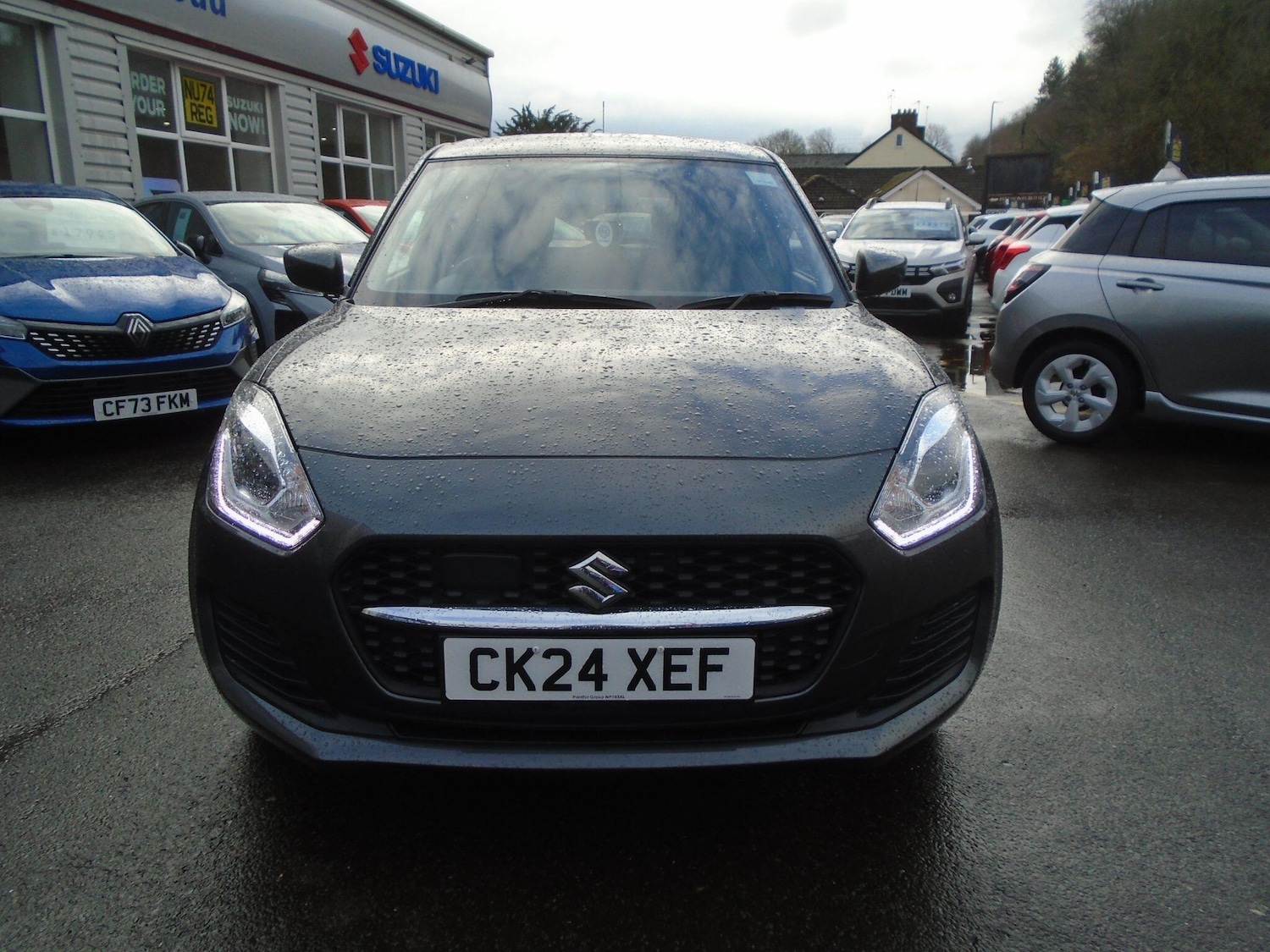 Used Suzuki Swift 2024 for sale - 77612359: Photo 2