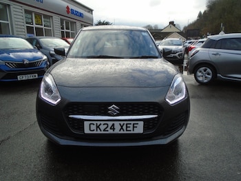 Used Suzuki Swift 2024 for sale - 77612359: Photo