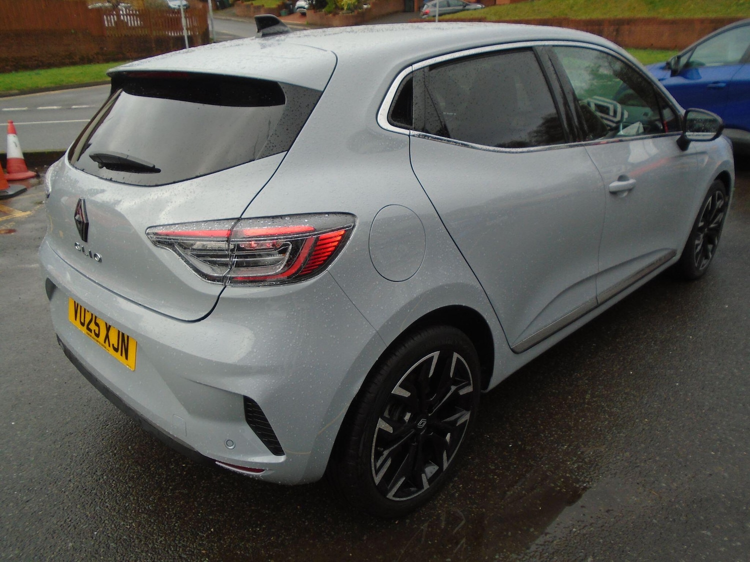 Used Renault Clio 2025 for sale - 77550048: Photo 15