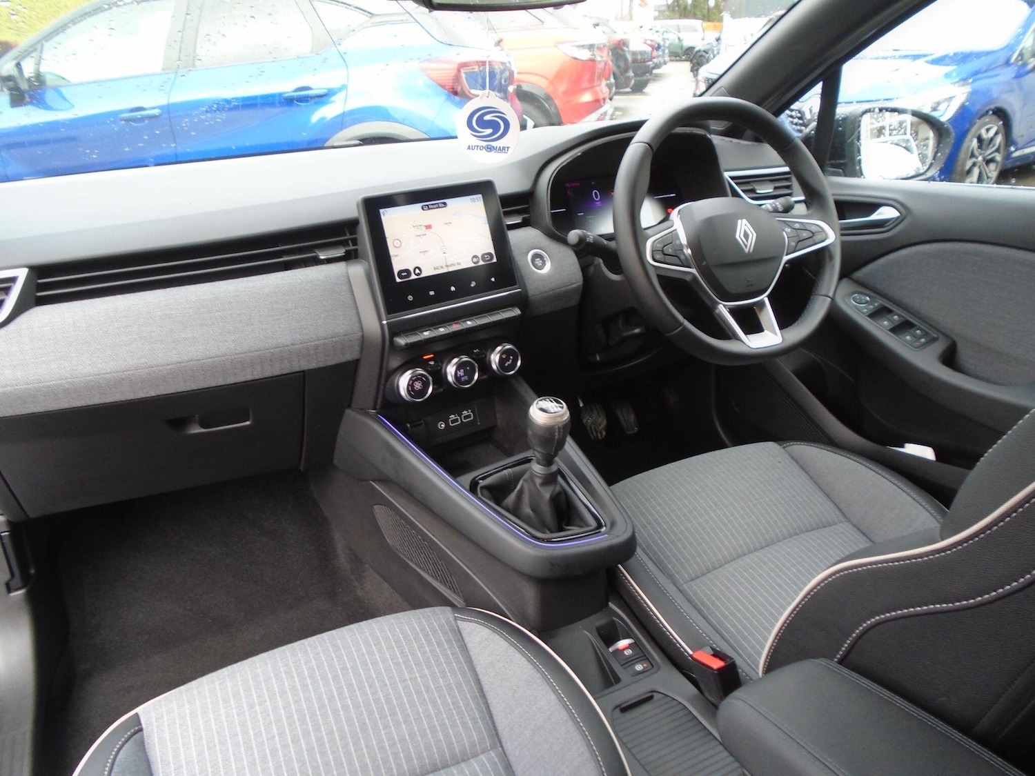 Used Renault Clio 2025 for sale - 77550048: Photo 27