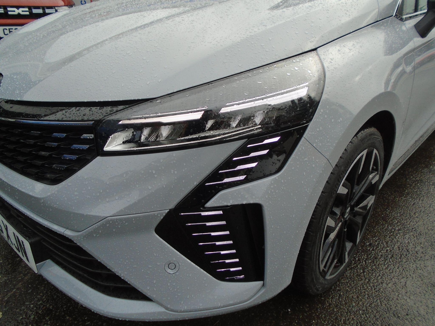 Used Renault Clio 2025 for sale - 77550048: Photo 6