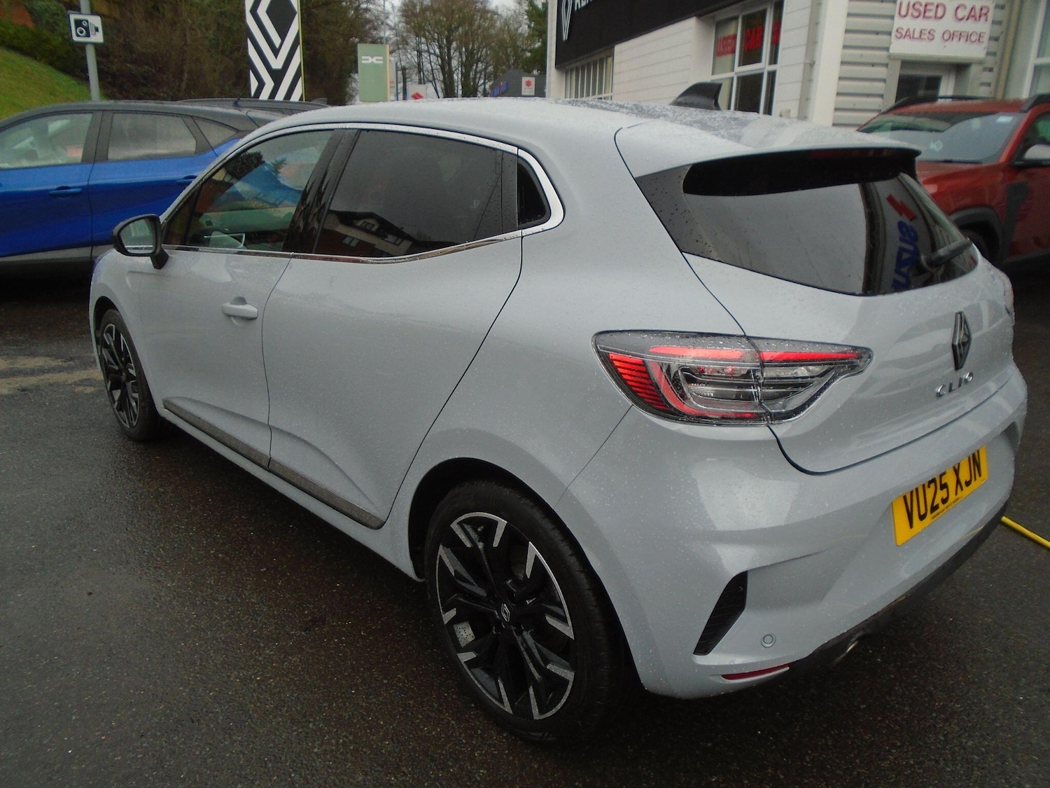 Used Renault Clio 2025 for sale - 77550048: Photo 8