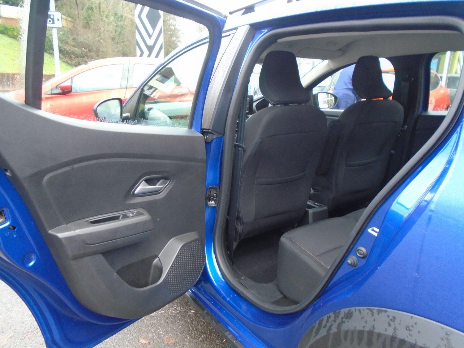 Used Dacia Sandero Stepway 2024 for sale - 76742754: Photo 30