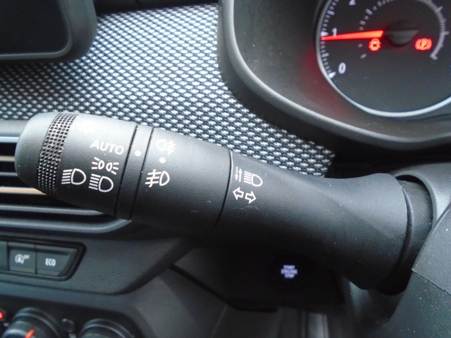 Used Dacia Sandero Stepway 2024 for sale - 76742754: Photo 41