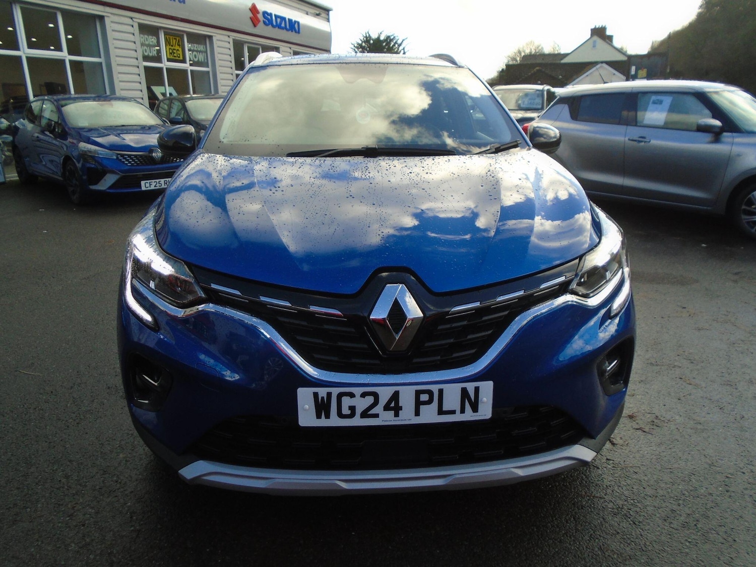 Used Renault Captur 2024 for sale - 77016887: Photo 2