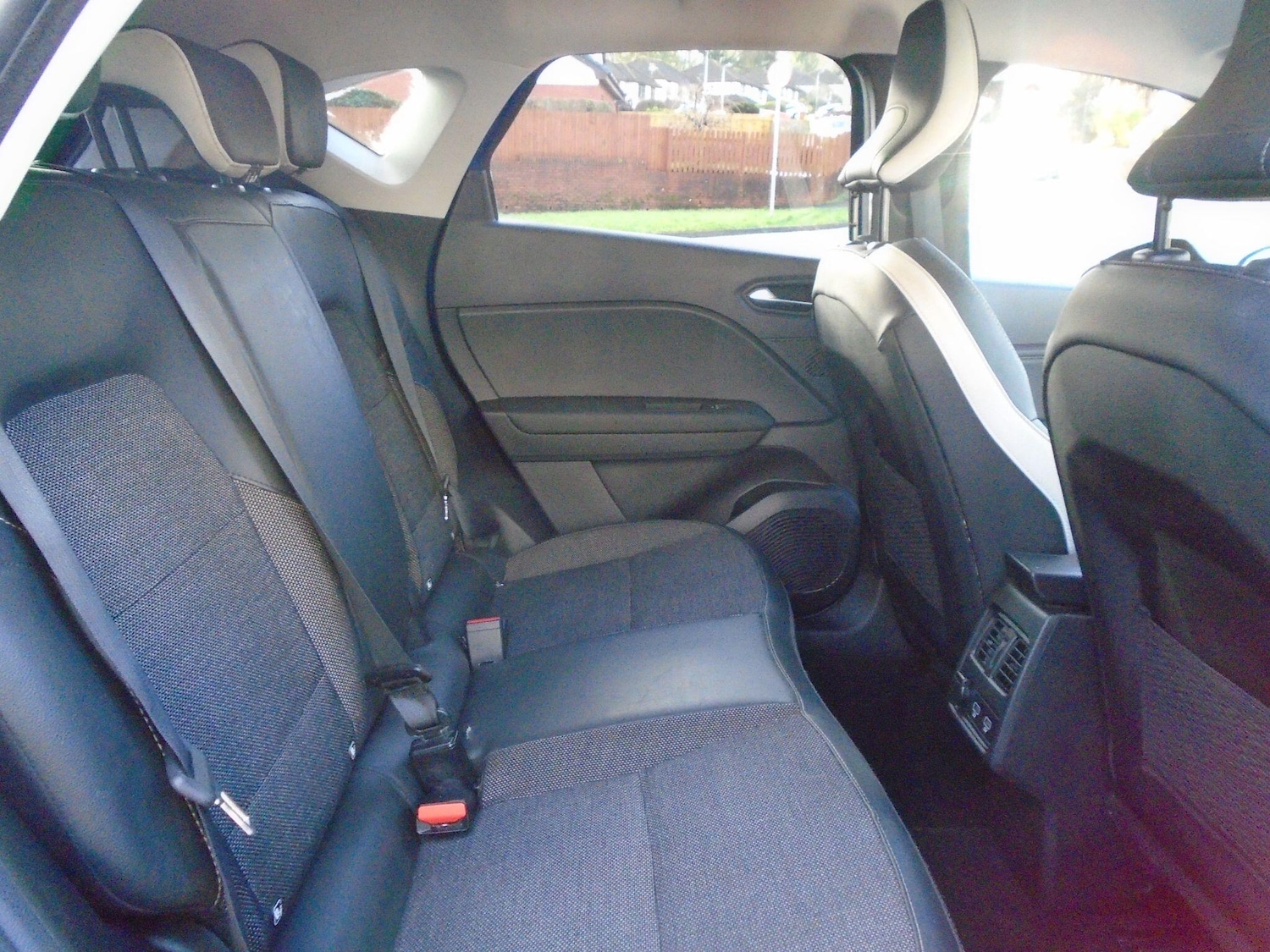 Used Renault Captur 2024 for sale - 77016887: Photo 26