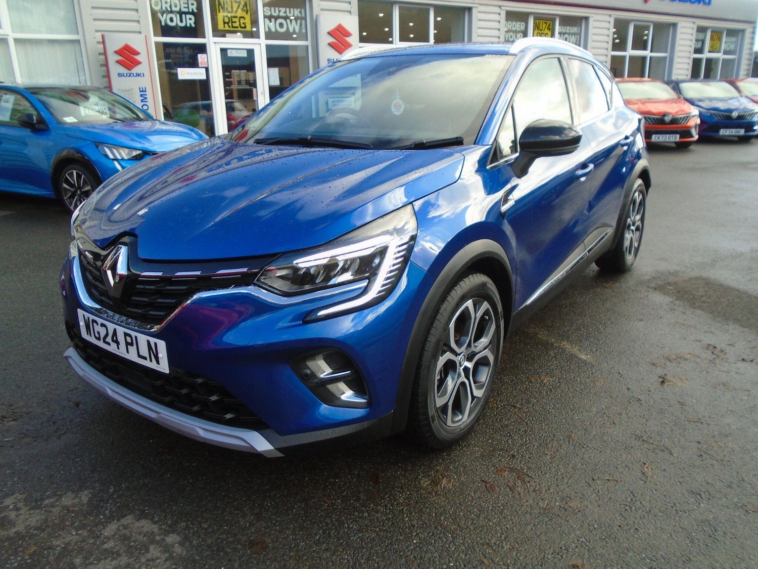 Used Renault Captur 2024 for sale - 77016887: Photo 3