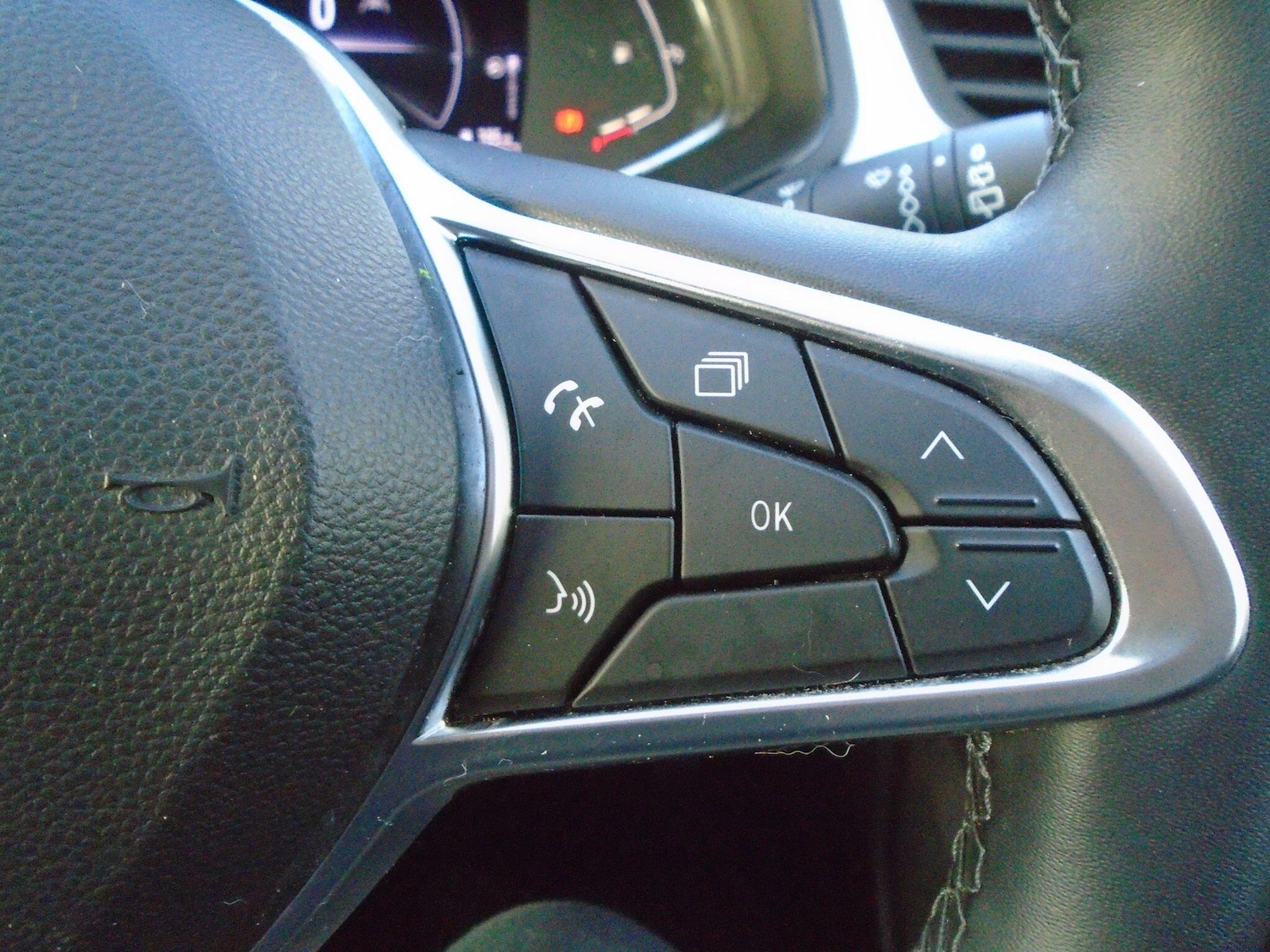 Used Renault Captur 2024 for sale - 77016887: Photo 50