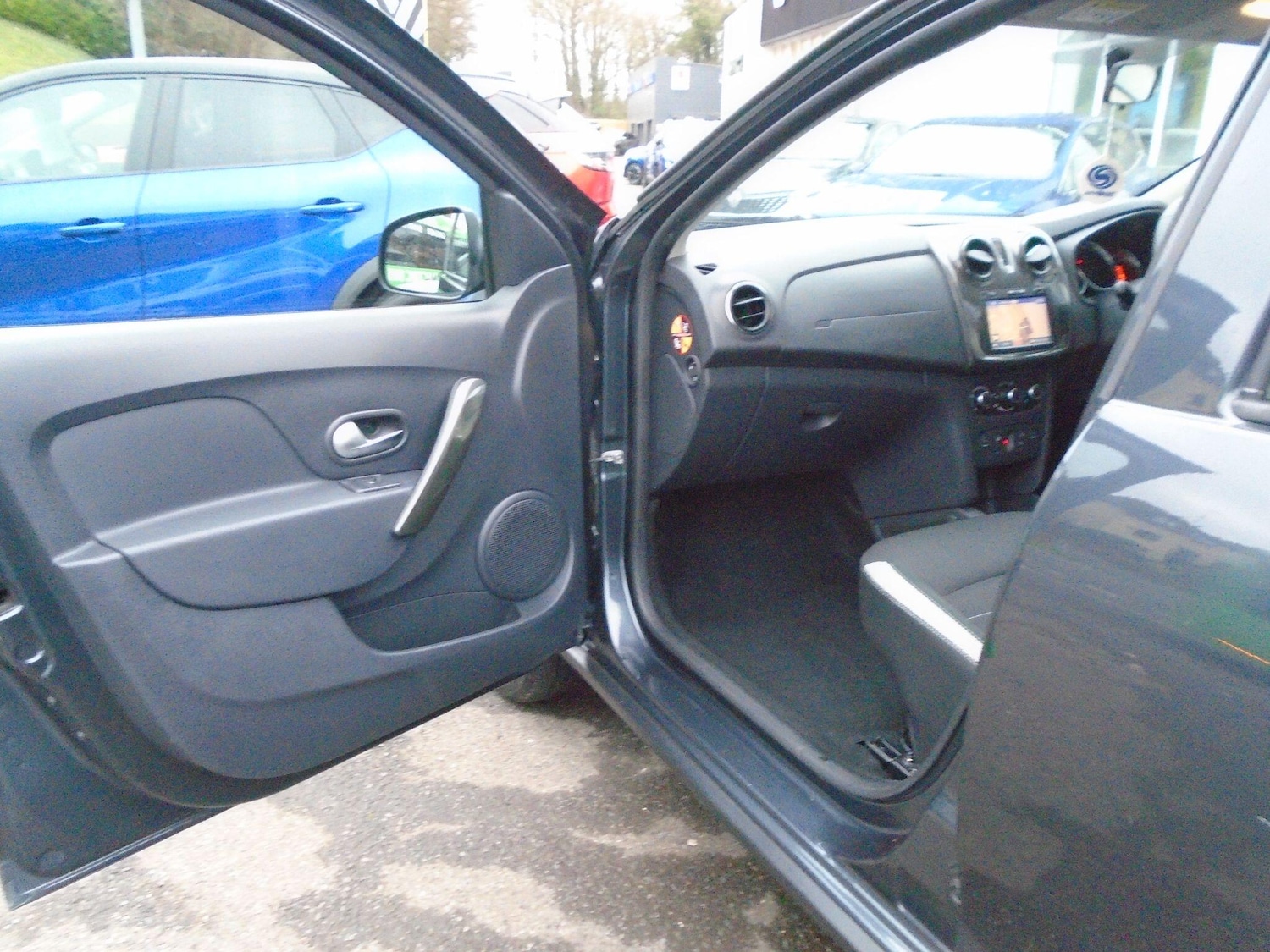 Used Dacia Sandero Stepway for sale - 77598386: Photo 26