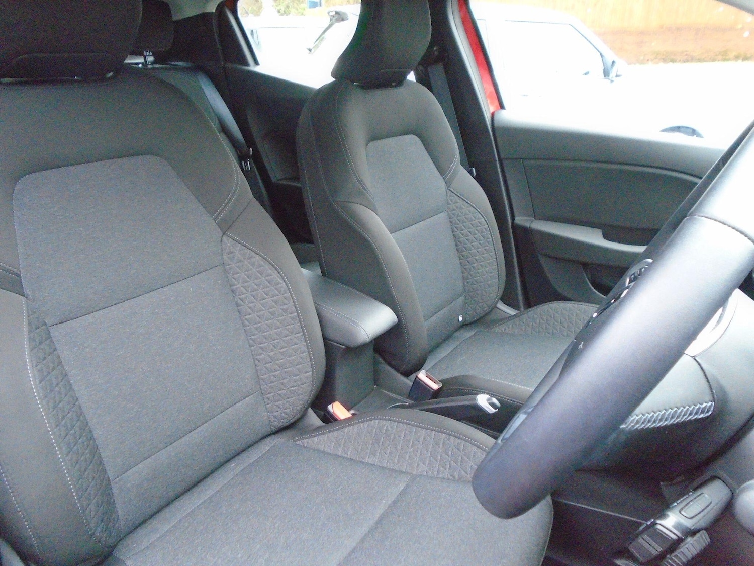 Used Renault Clio 2023 for sale - 77612979: Photo 21