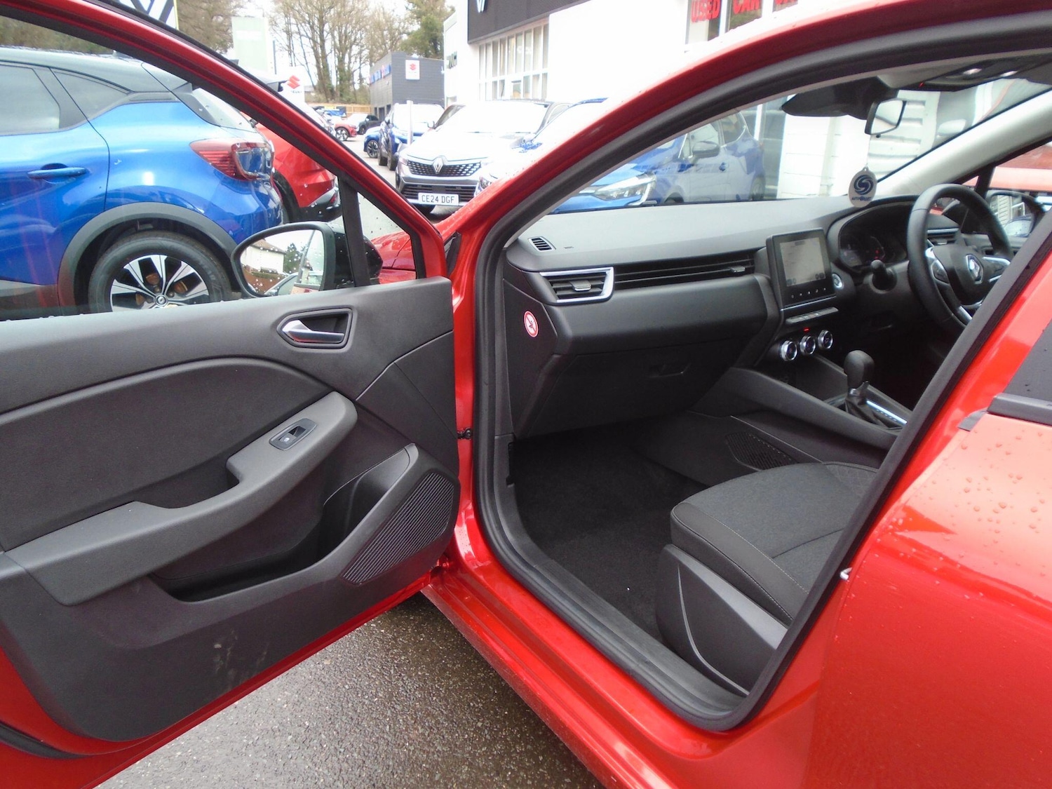 Used Renault Clio 2023 for sale - 77612979: Photo 25