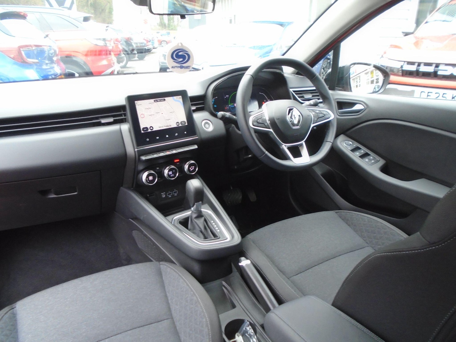 Used Renault Clio 2023 for sale - 77612979: Photo 26