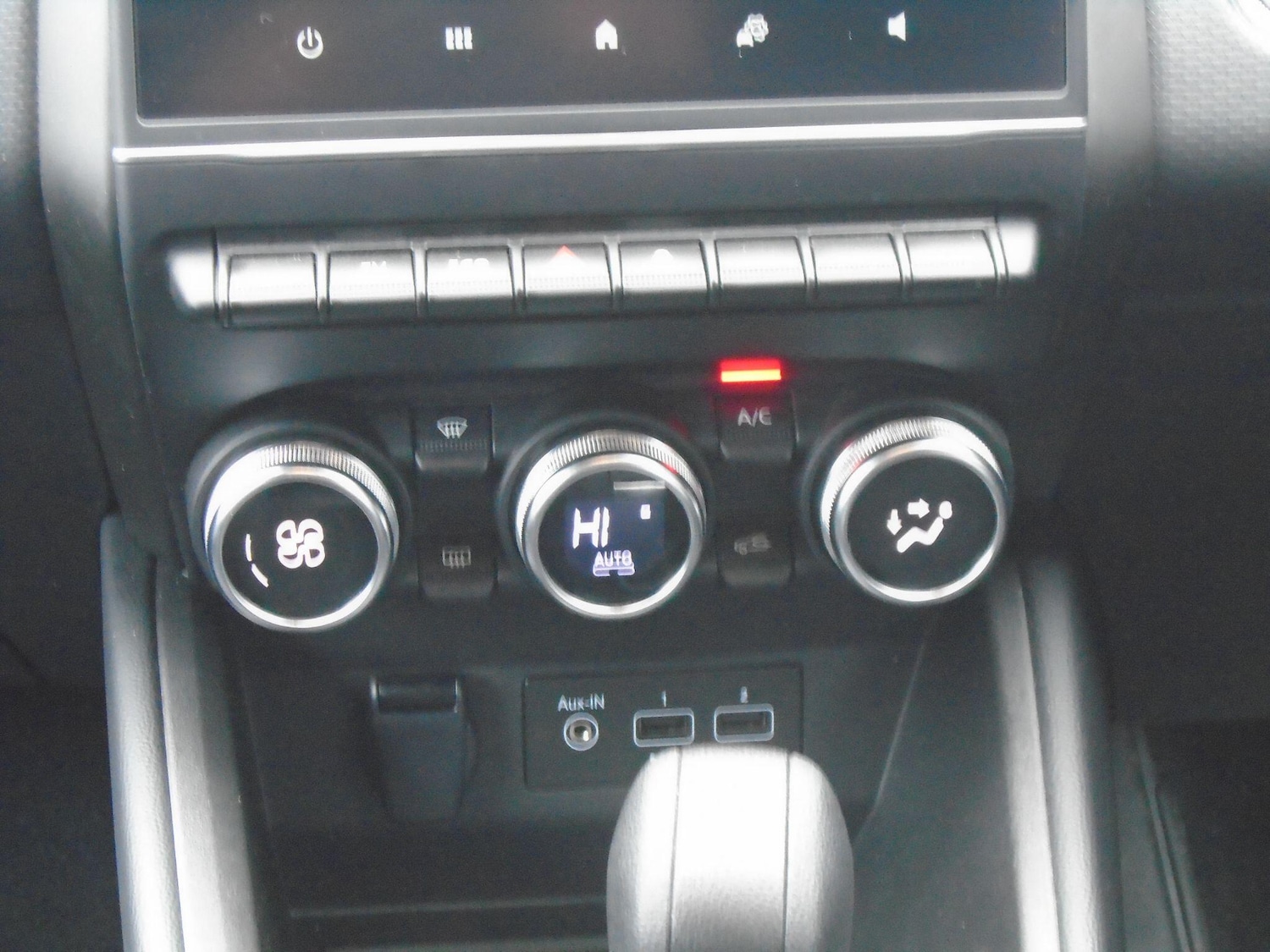 Used Renault Clio 2023 for sale - 77612979: Photo 38