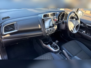 Used Honda Jazz 2018 for sale - 77079098: Photo