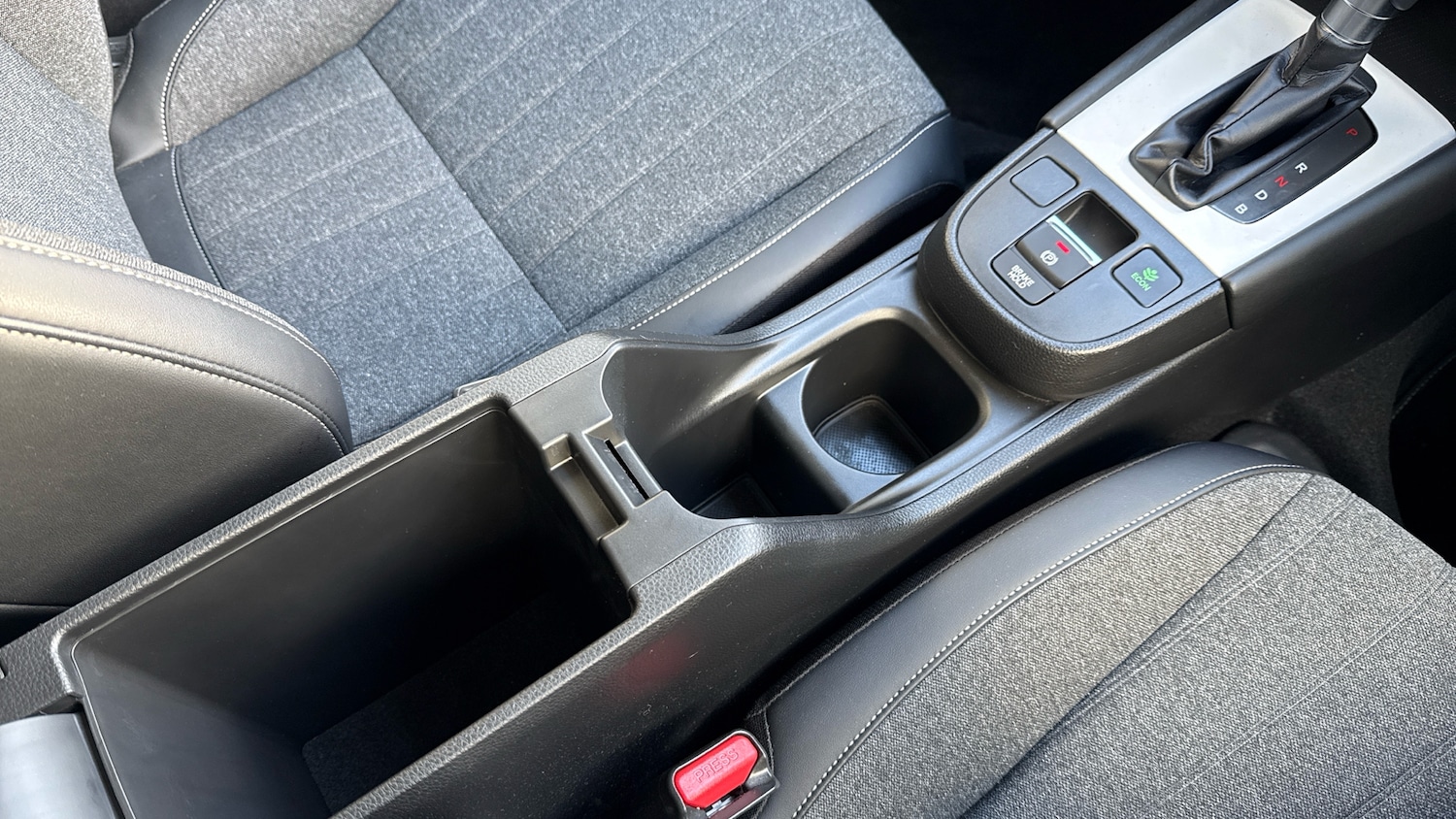 Used Honda Jazz 2022 for sale - 77241127: Photo 27