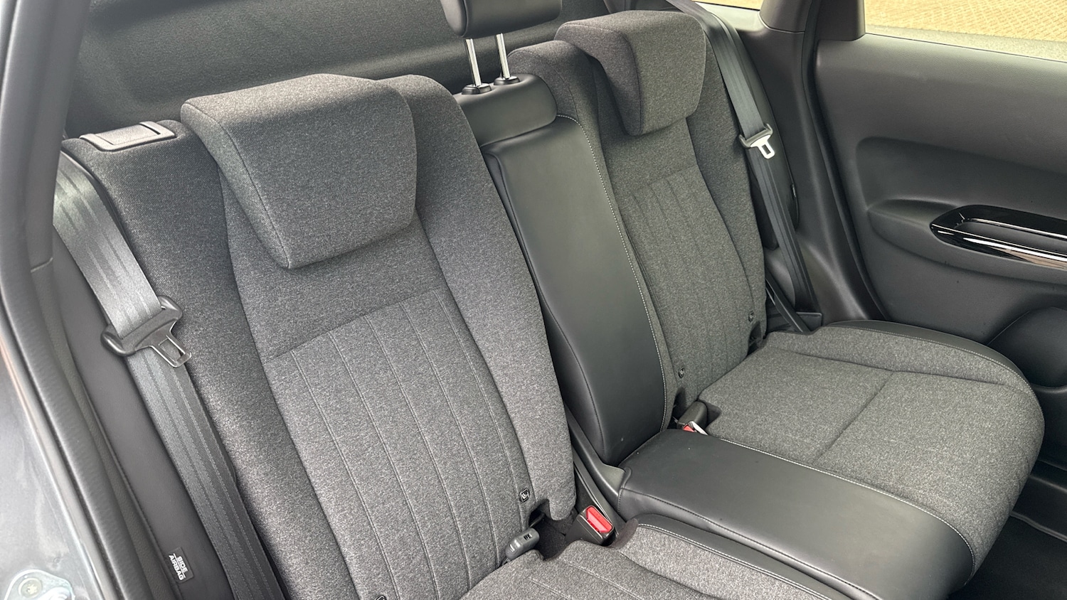 Used Honda Jazz 2023 for sale - 76507535: Photo 8