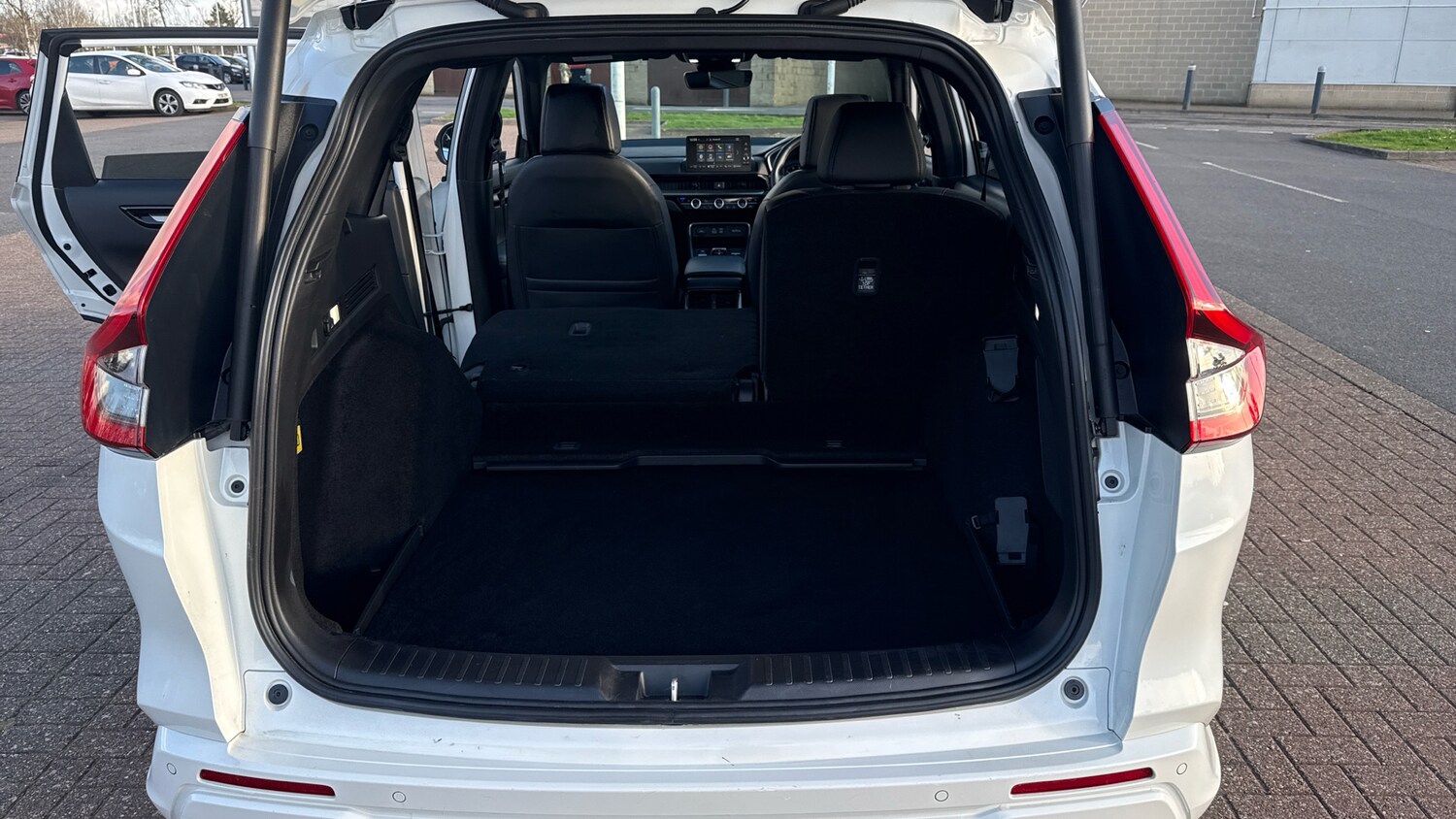 Used Honda CR-V 2024 for sale - 77630820: Photo 30