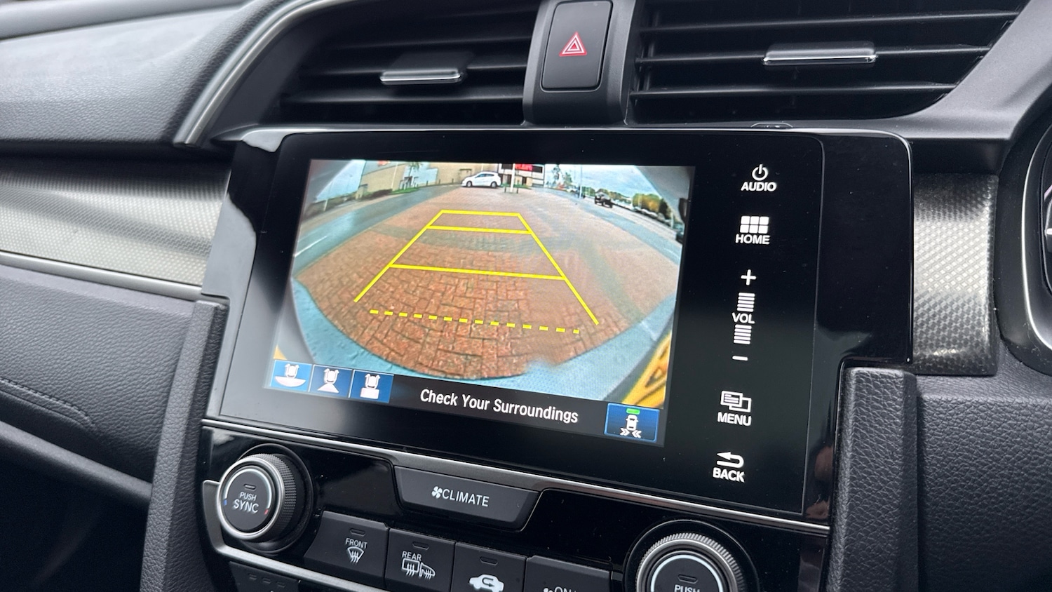 Used Honda Civic 2020 for sale - 76669821: Photo 28