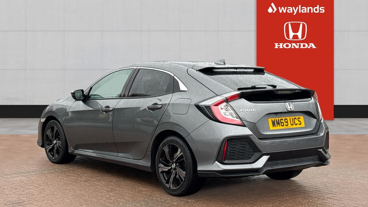 Used Honda Civic 2020 for sale - 76669821: Photo 3