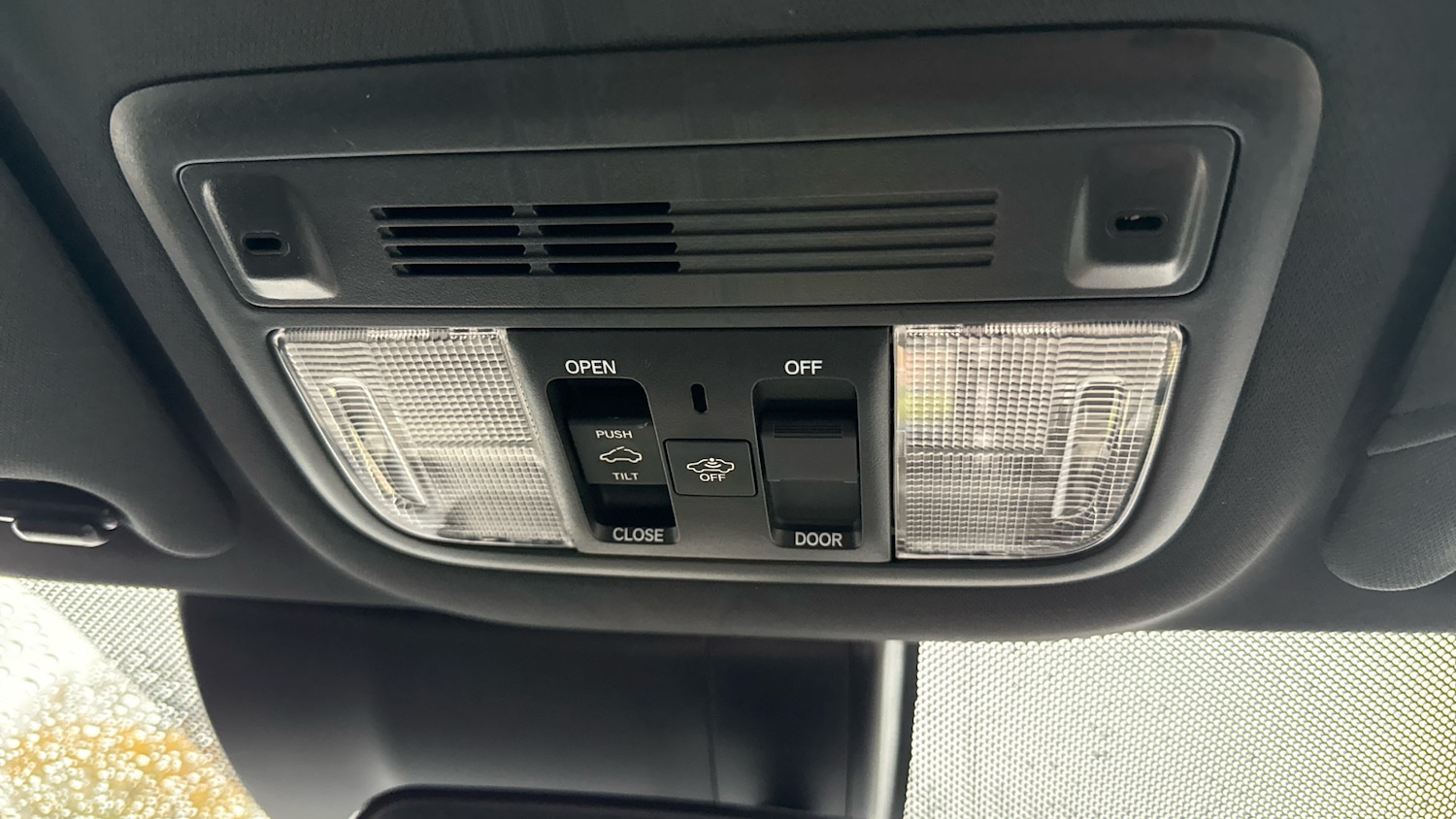 Used Honda Civic 2020 for sale - 76669821: Photo 35