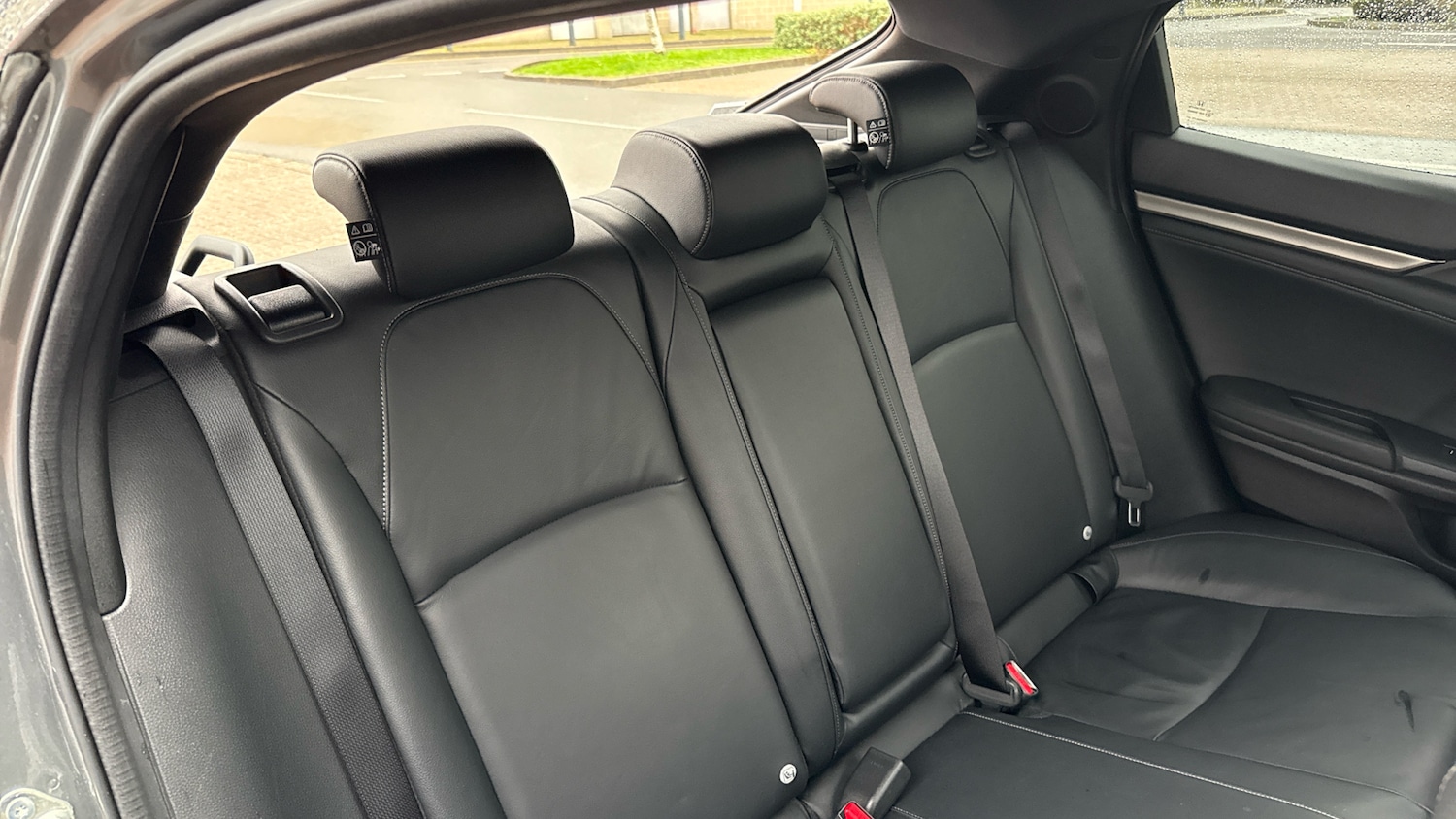 Used Honda Civic 2020 for sale - 76669821: Photo 8