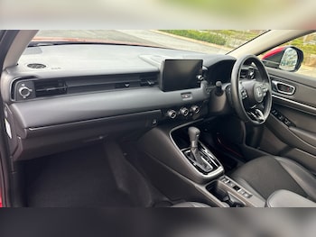 Used Honda HR-V 2023 for sale - 77975568: Photo