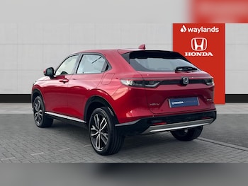 Used Honda HR-V 2023 for sale - 77975568: Photo