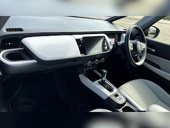 Used Honda Jazz 2023 for sale - 78042032: Photo