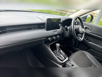 Used Honda HR-V 2023 for sale - 79101813: Photo