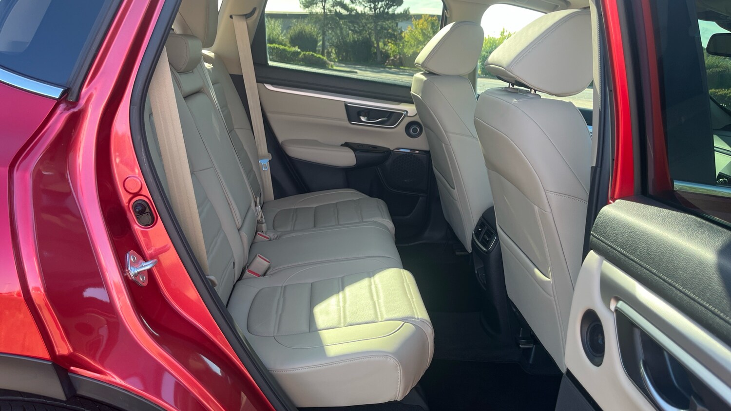 Used Honda CR-V 2023 for sale - 76161303: Photo 16