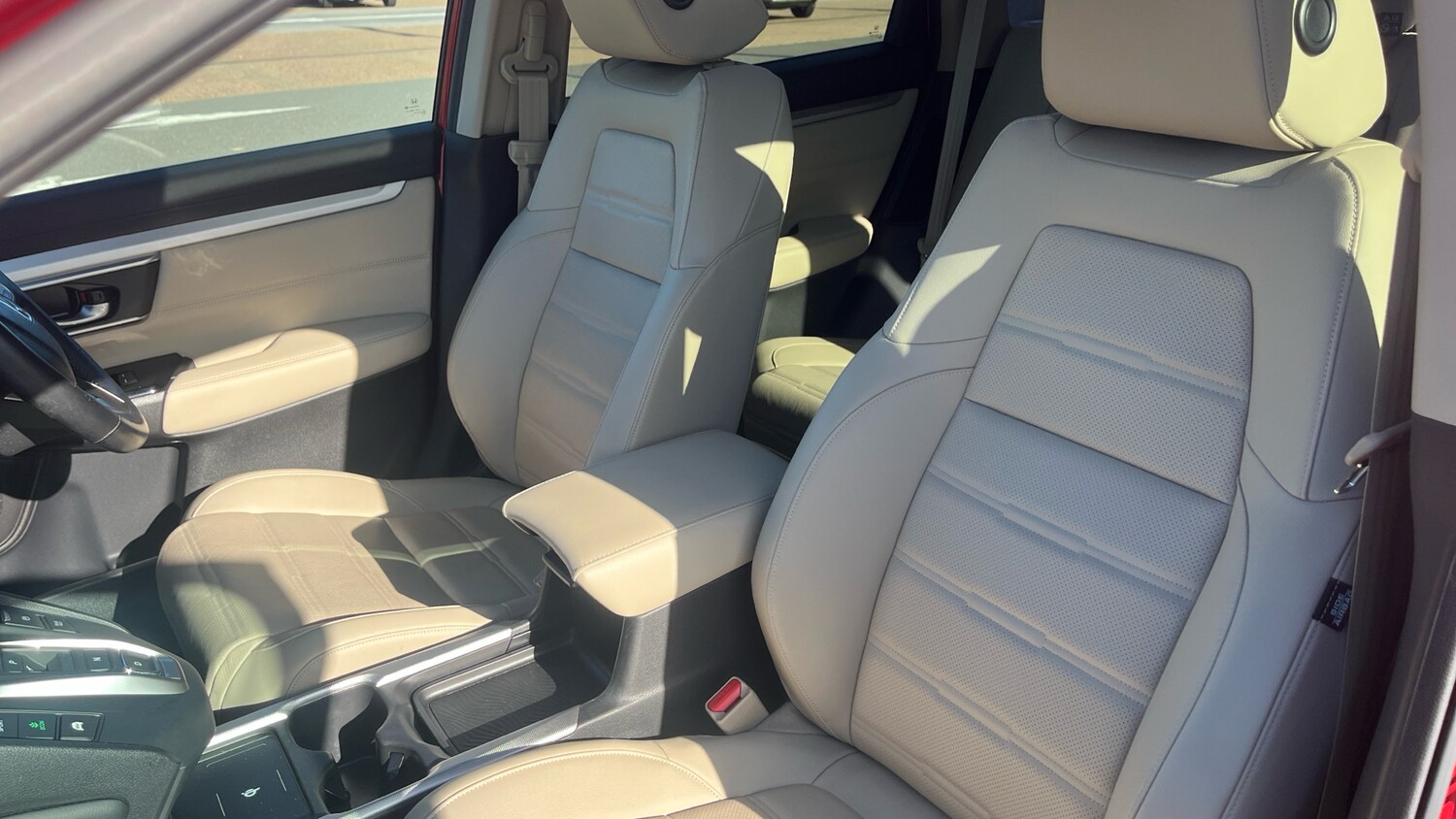 Used Honda CR-V 2023 for sale - 76161303: Photo 25