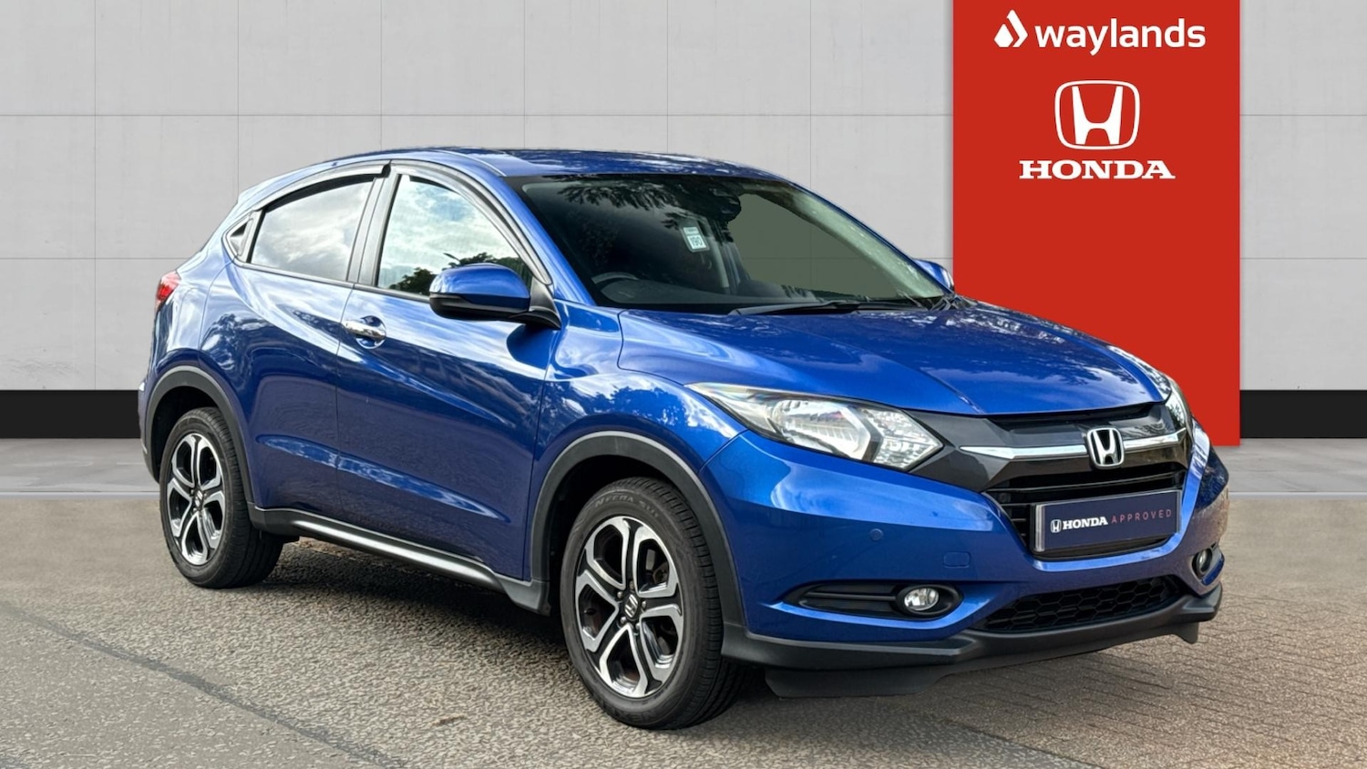 Used Honda HR-V 2018 for sale - 76104236: Photo 1